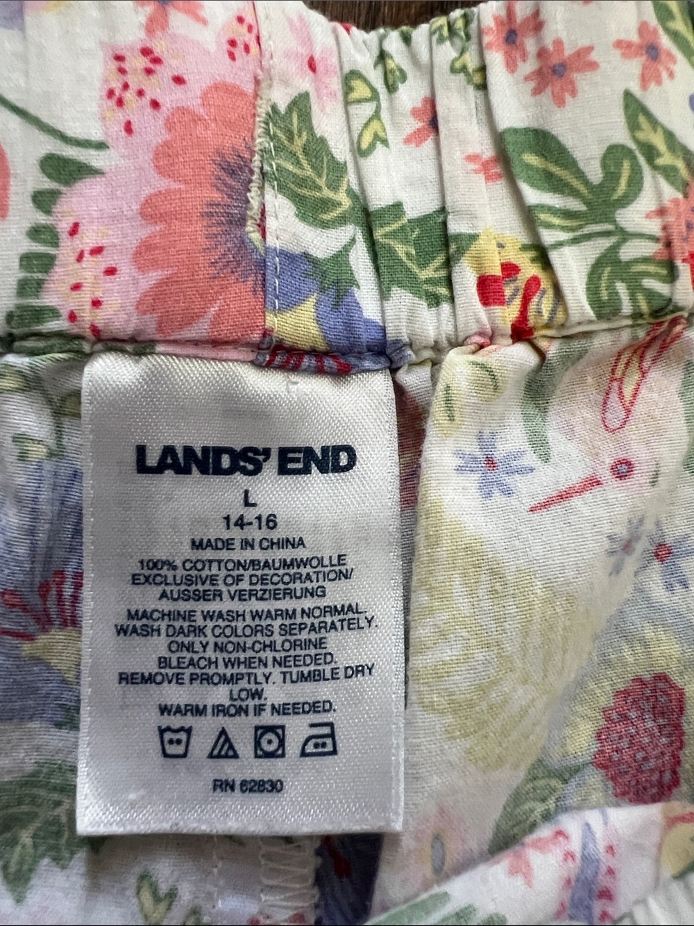 Rare Lands’ End Women’s Poplin Short Sleeve PJ set - Picture 10 of 12